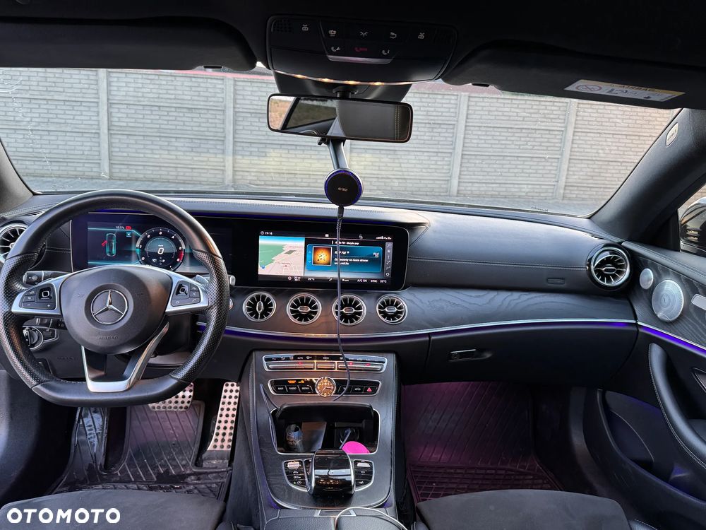 Mercedes-Benz Klasa E 220 d 4-Matic 9G-TRONIC - 3