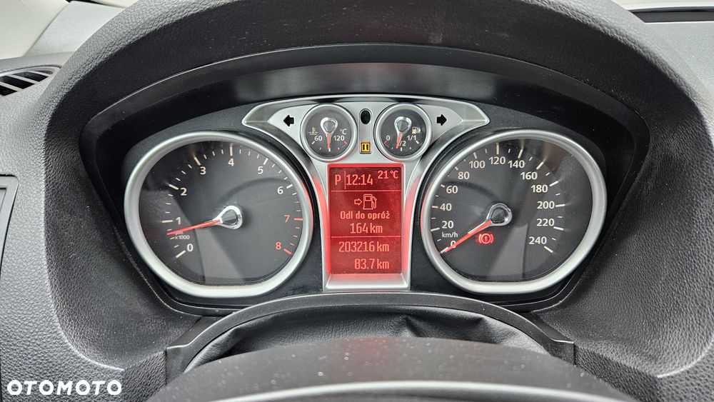 Ford Kuga - 39