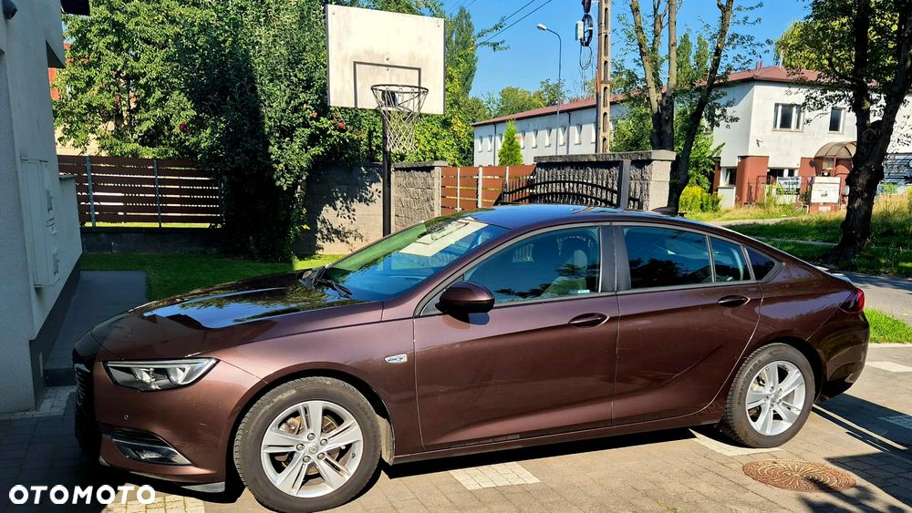 Opel Insignia 1.5 T Enjoy S&S Eco - 2