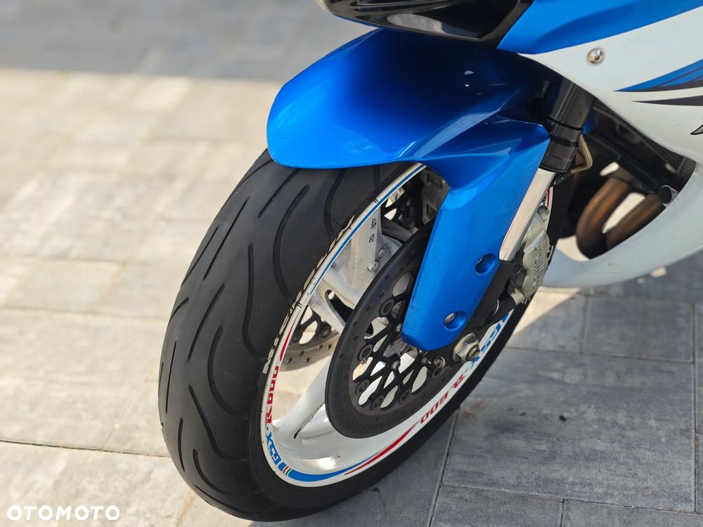 Suzuki GSX-R - 14