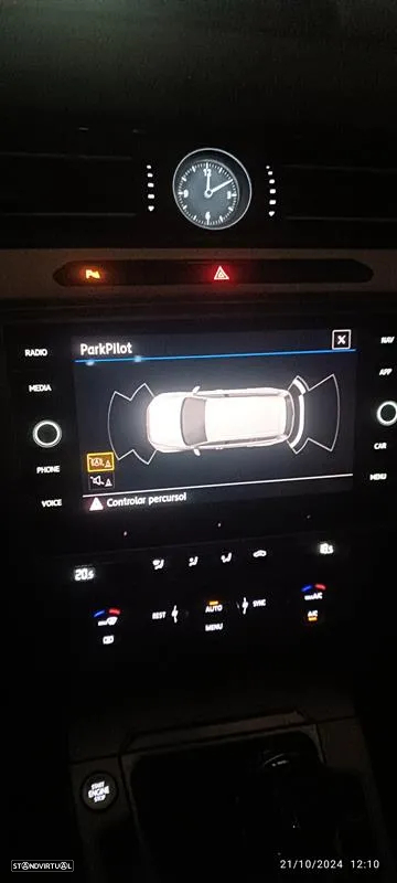 VW Passat Variant 1.6 TDI Highline - 12