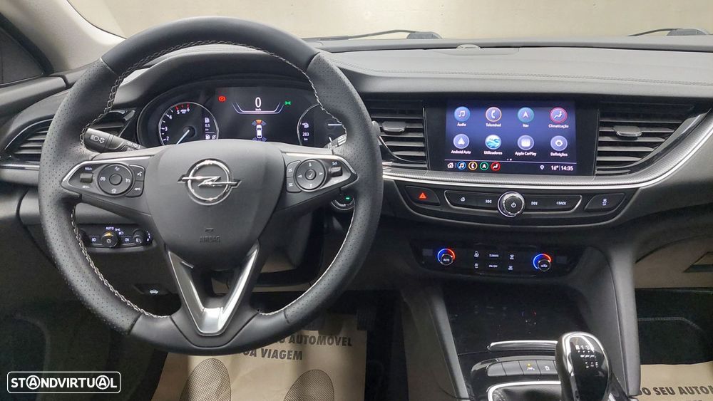 Opel Insignia Grand Sport - 15