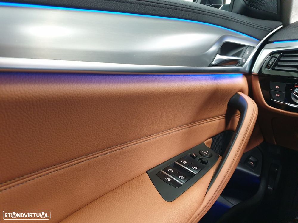 BMW 520 d Auto - 38