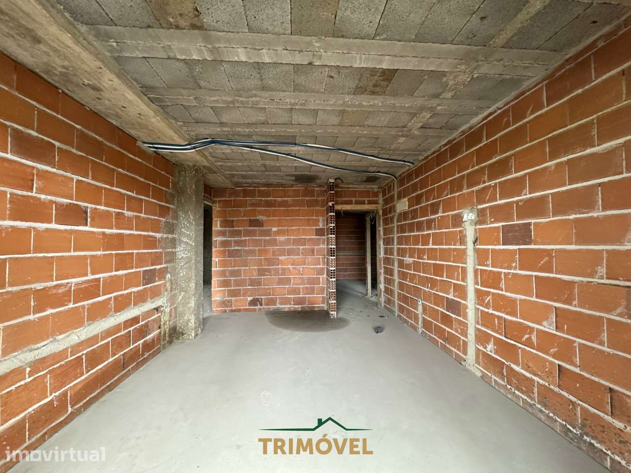 Apartamento T2+1 Venda em Loureiro,Oliveira de Azeméis - Grande imagem: 4/14