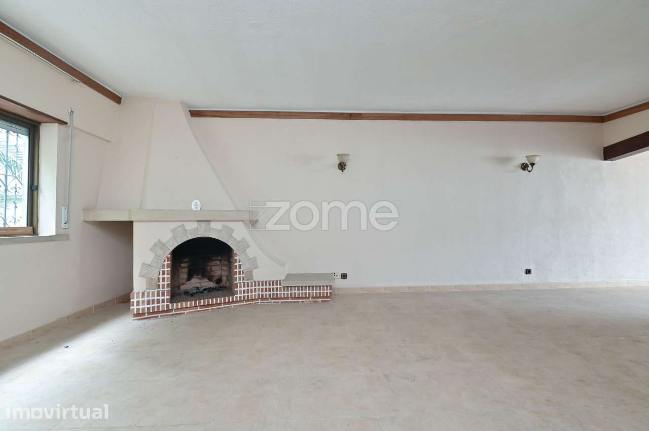 Moradia T4+1 para Remodelação - Sassoeiros, Carcavelos - Vista 4