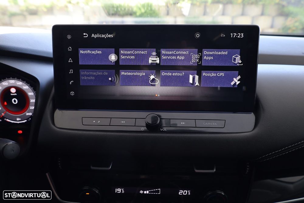 Nissan Qashqai 1.3 DIG-T N-Connecta - 28