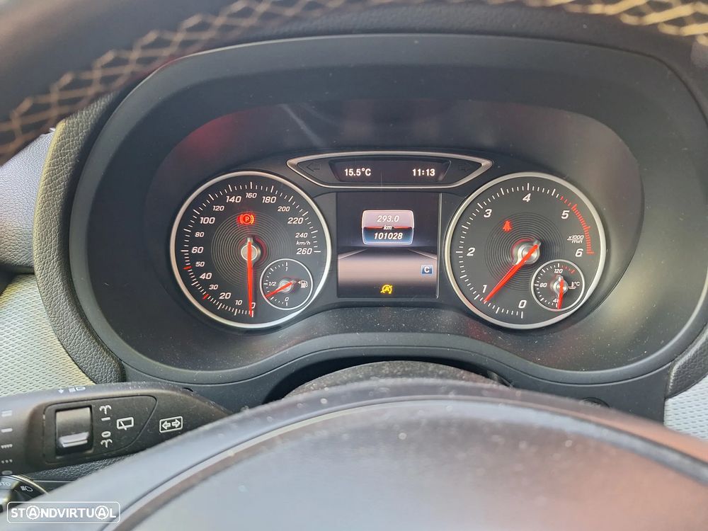 Mercedes-Benz B 180 d Style - 9