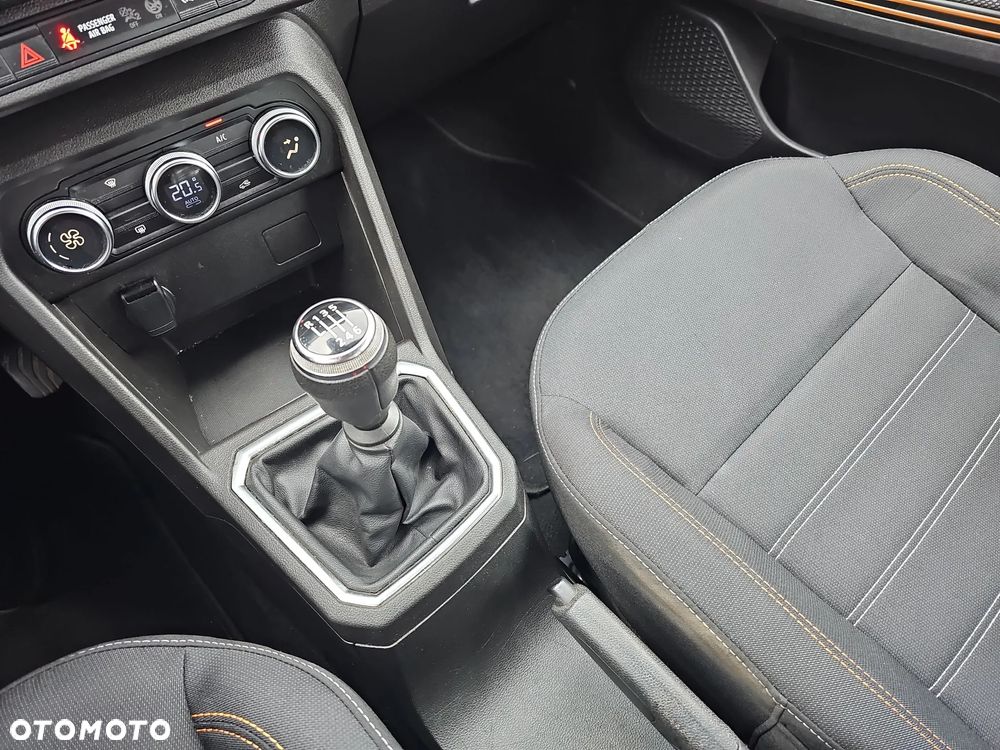 Dacia Sandero Stepway 1.0 TCe Laureate S&S - 17