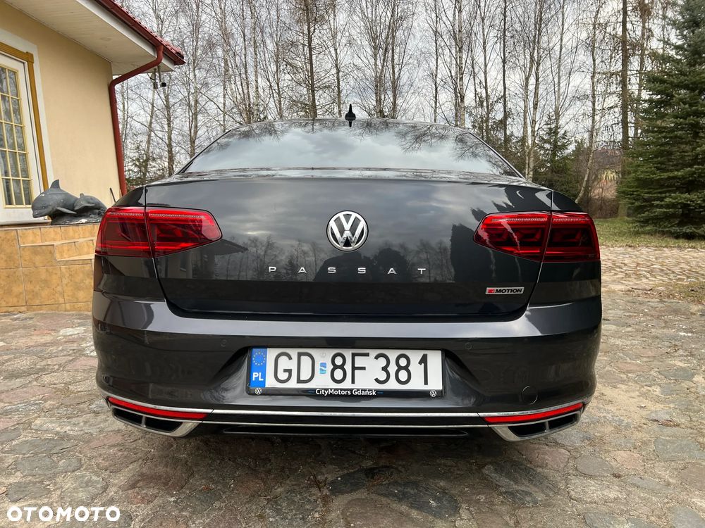 Volkswagen Passat - 6