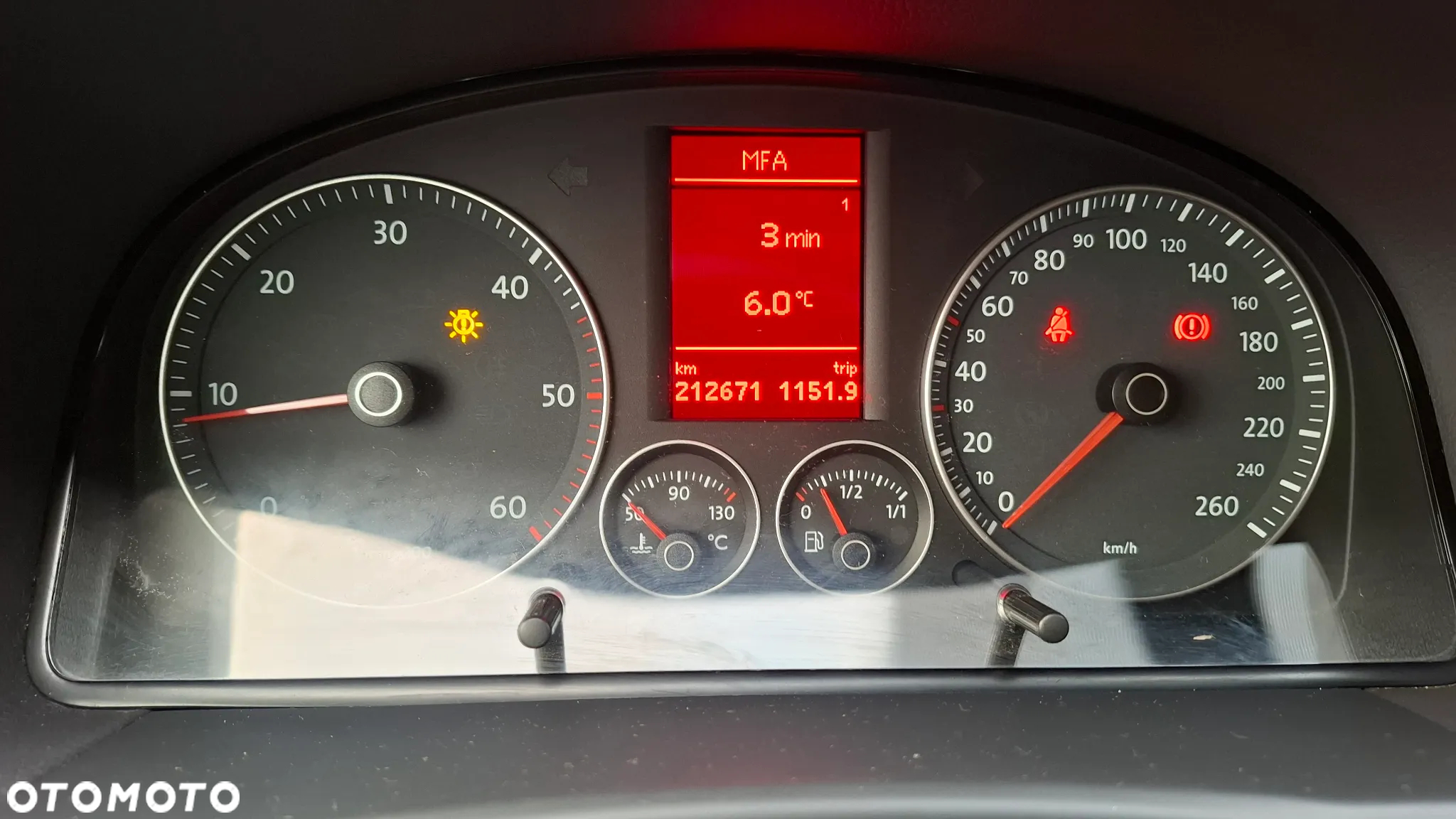 Volkswagen Touran 1.9 TDI DPF Conceptline - 16