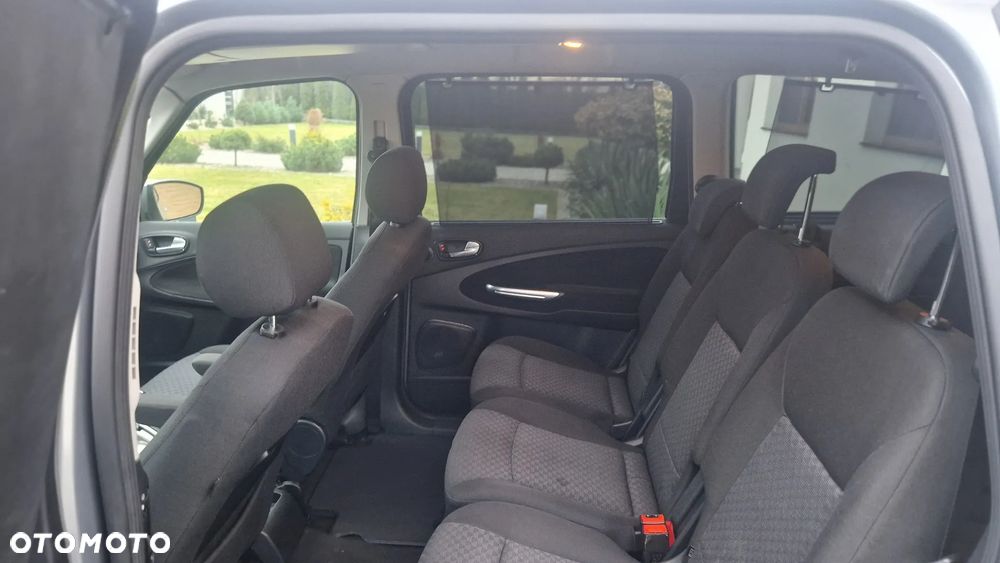 Ford Galaxy 2.0 TDCi Ghia - 10