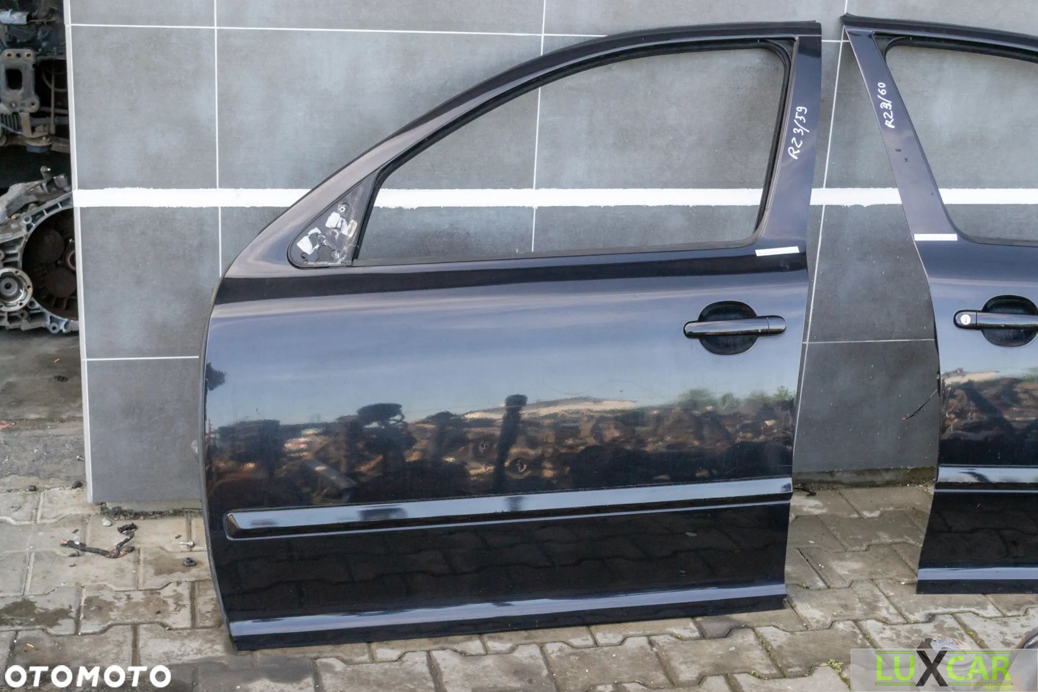 SKODA OCTAVIA II 2 VRS HATCHBACK DRZWI LEWE PRZÓD PRZEDNIE CZARNE LF9R GORLICE RZ3/59 - 1