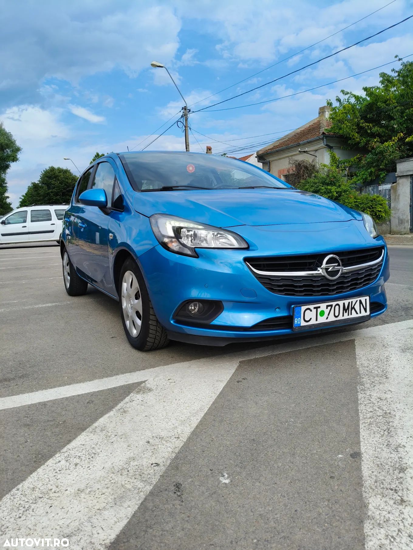 Opel Corsa 1.4 ECOTEC Enjoy - 1