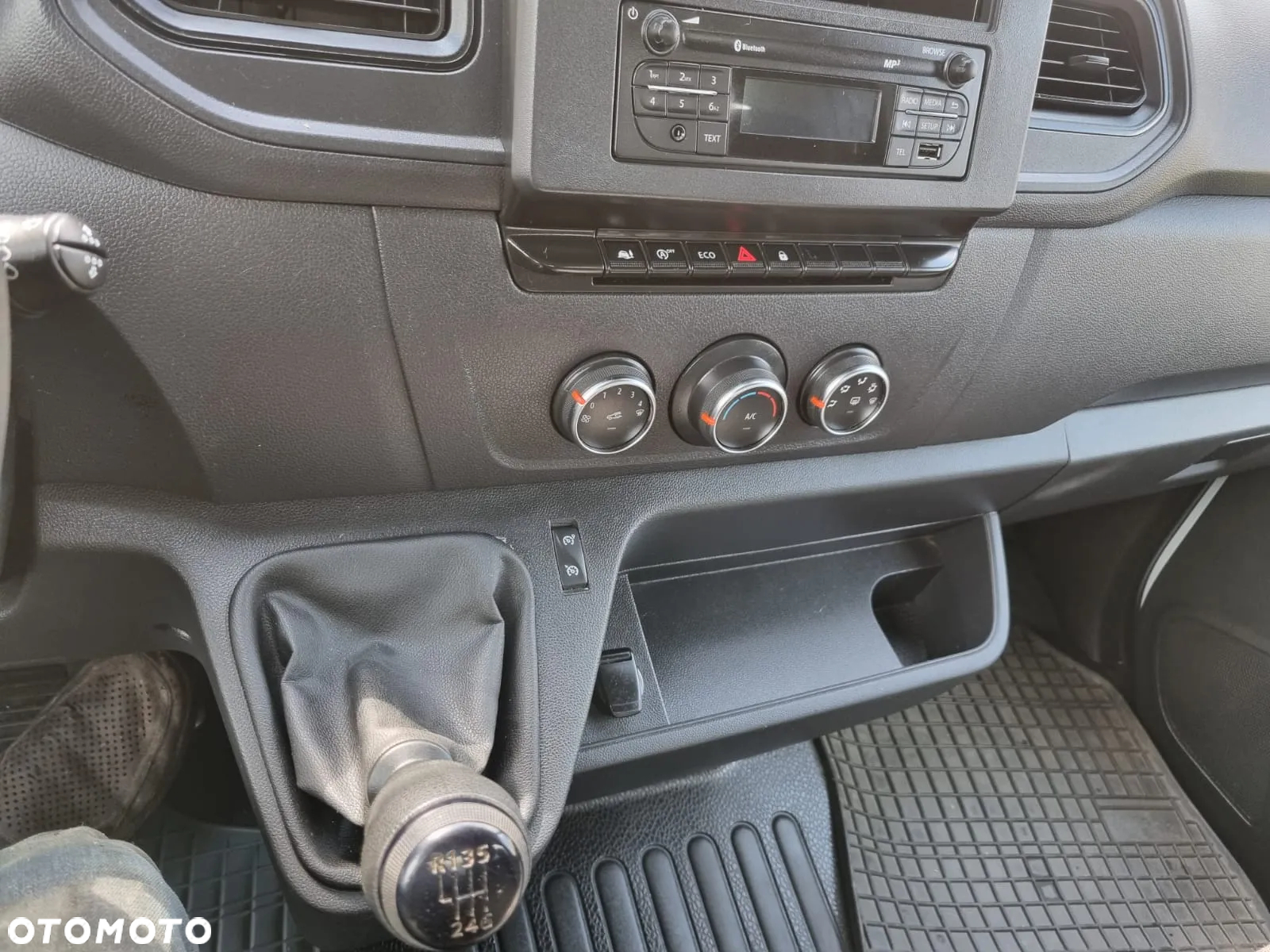 Renault Master Wywrotka - aluminiowa paka - wysokie burty - 28