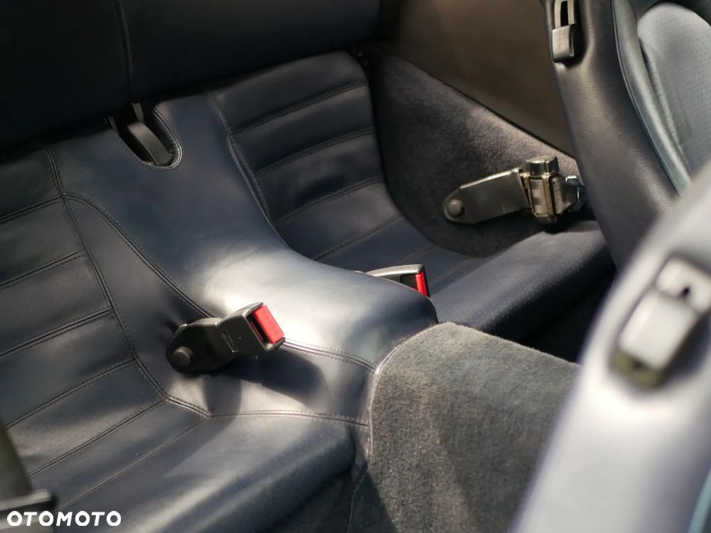Porsche 944 3.0 S2 - 16
