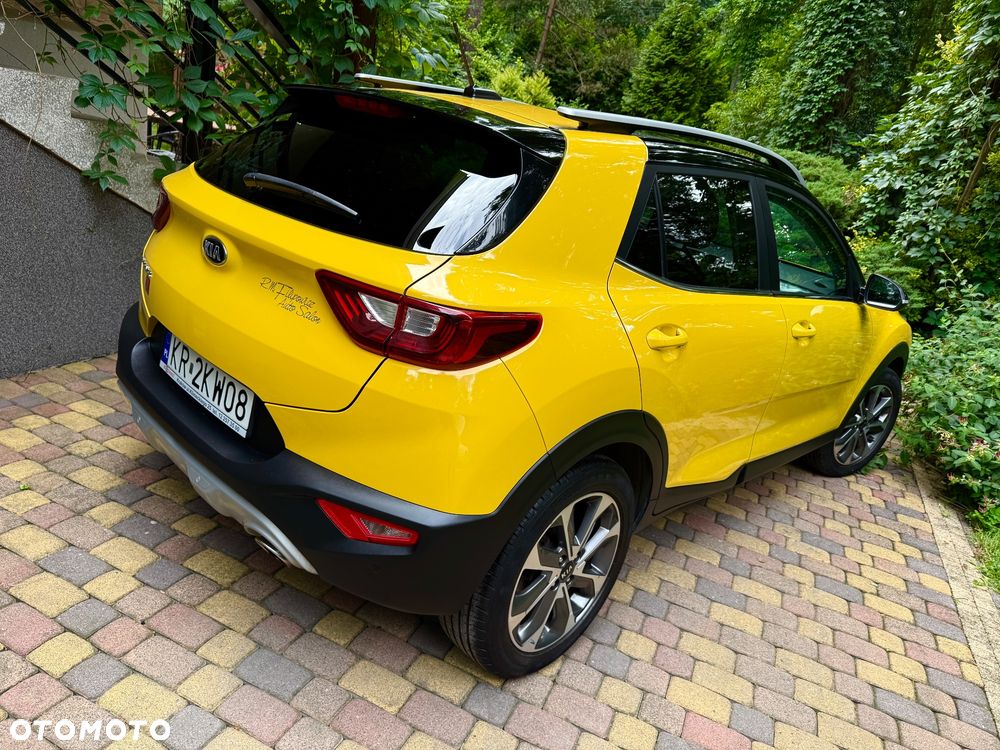 Kia Stonic 1.4 L - 4