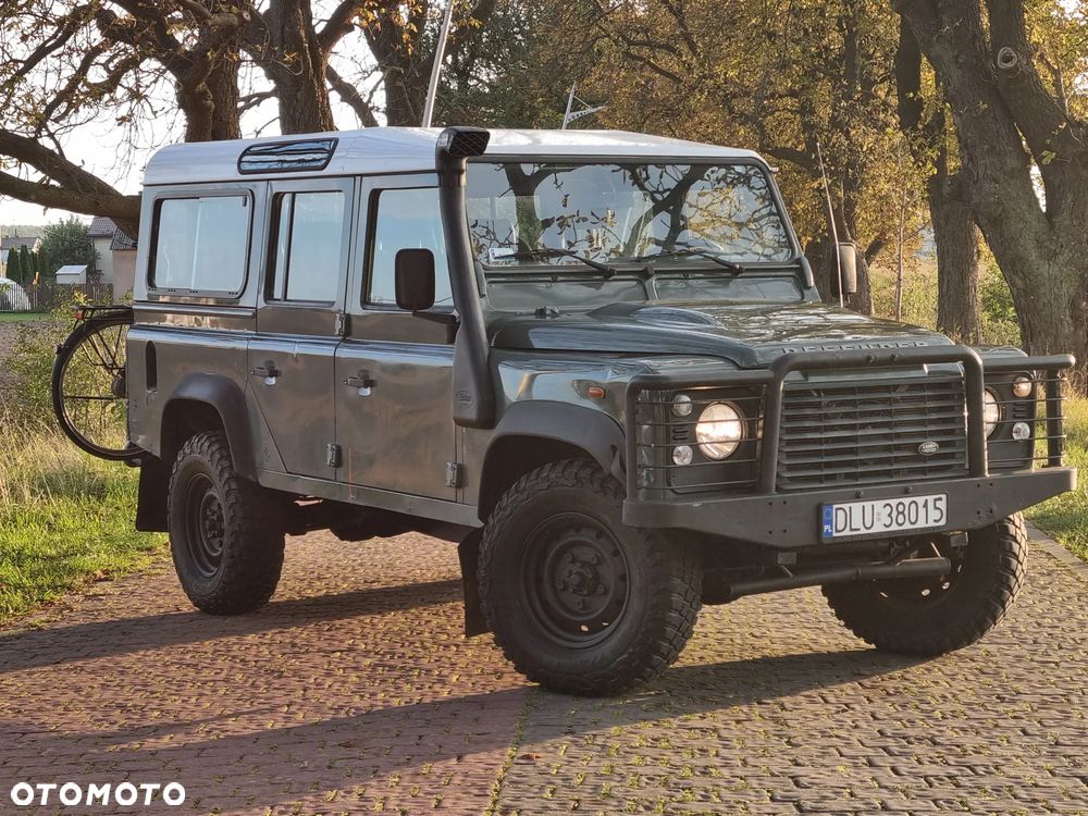 Land Rover Defender - 3