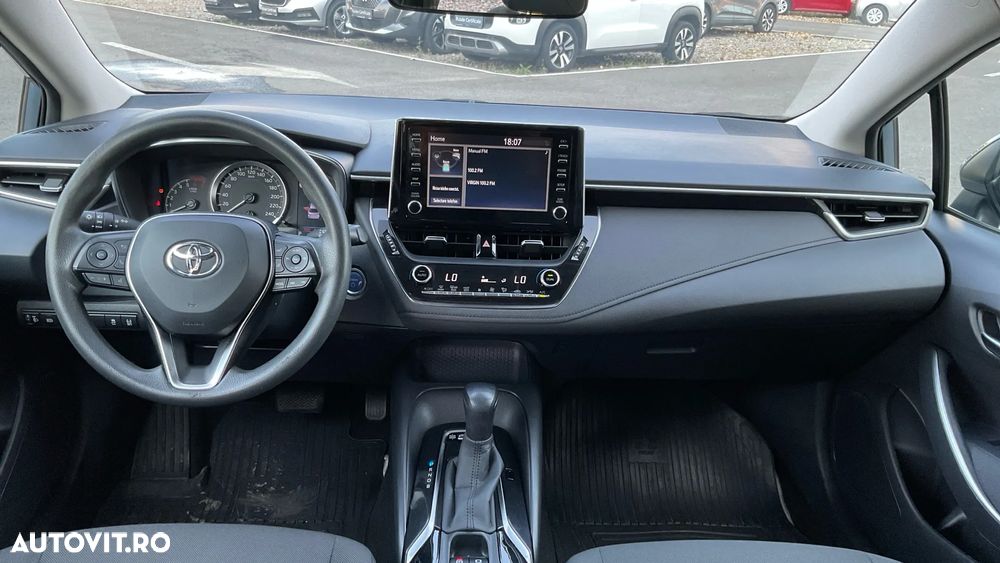 Toyota Corolla Sedan 1.8 HSD Business - 28