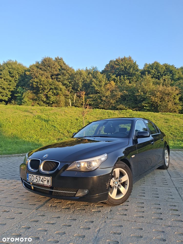 BMW Seria 5 520d - 5