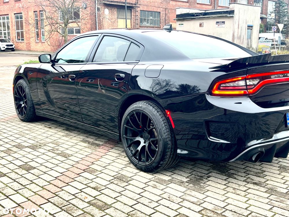 Dodge Charger - 2