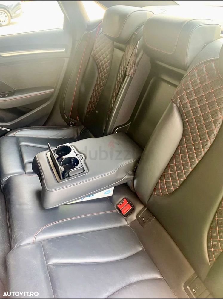 Audi RS3 S tronic - 10