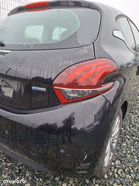 Peugeot 208 PureTech 110 Stop & Start Active - 10