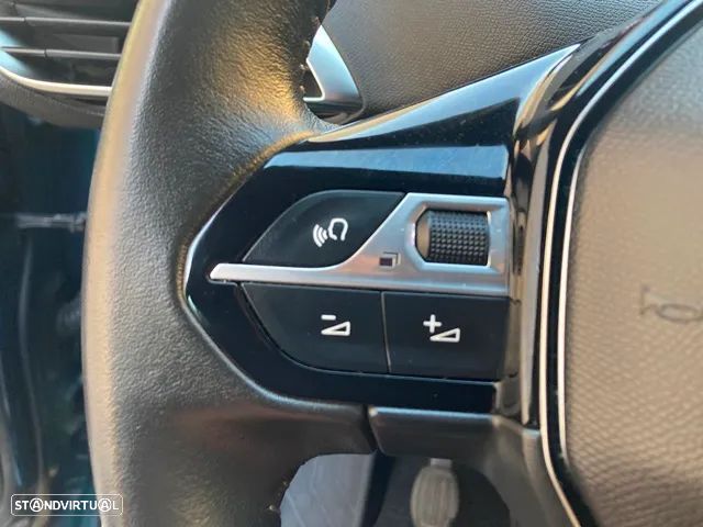 Peugeot 3008 PureTech 130 Stop & Start GPF Active Pack - 14