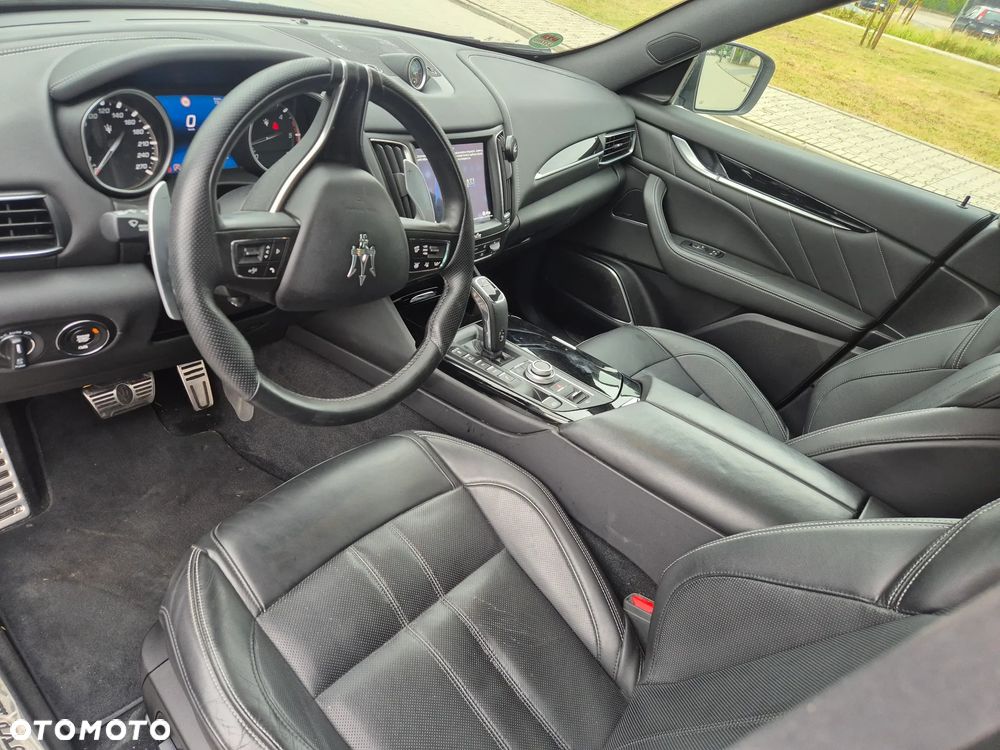 Maserati Levante Diesel Granlusso - 18