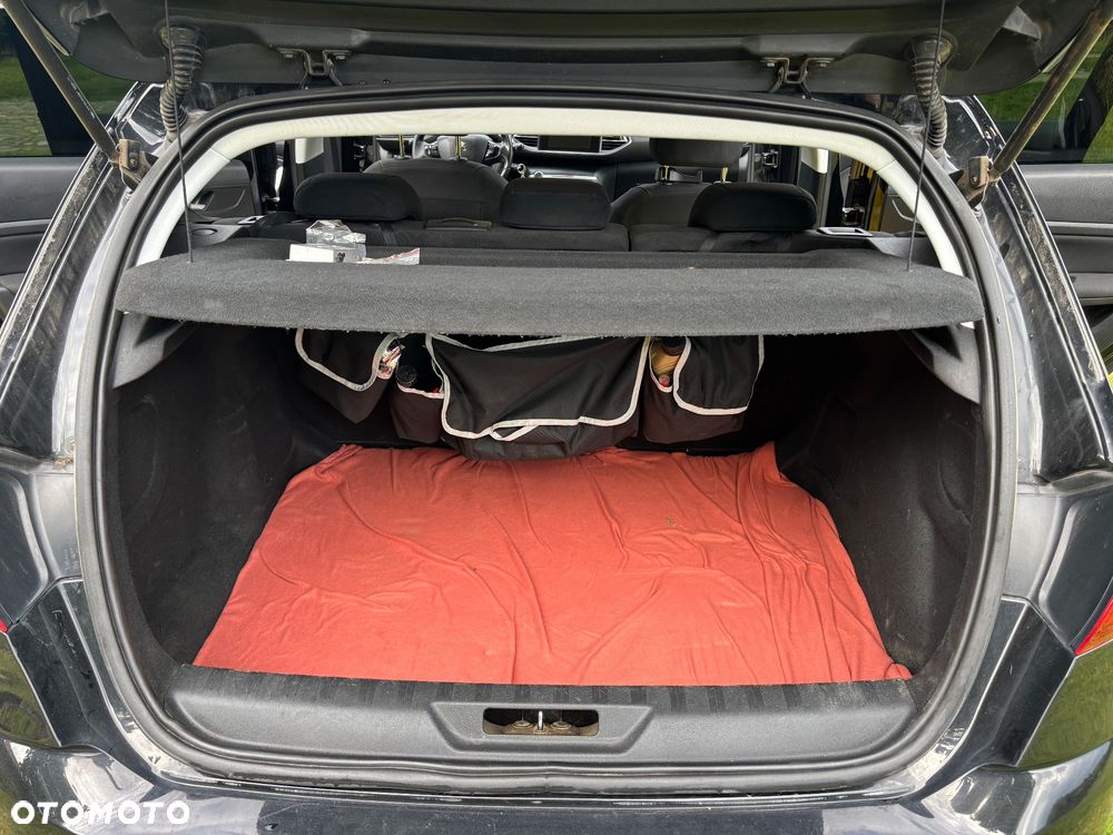 Peugeot 308 1.6 BlueHDi Allure S&S - 5