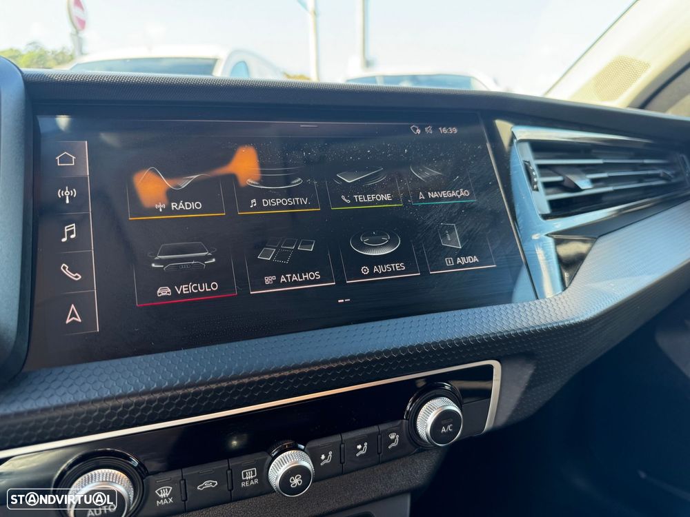 Audi A1 Sportback 30 TFSI Advanced S tronic - 12