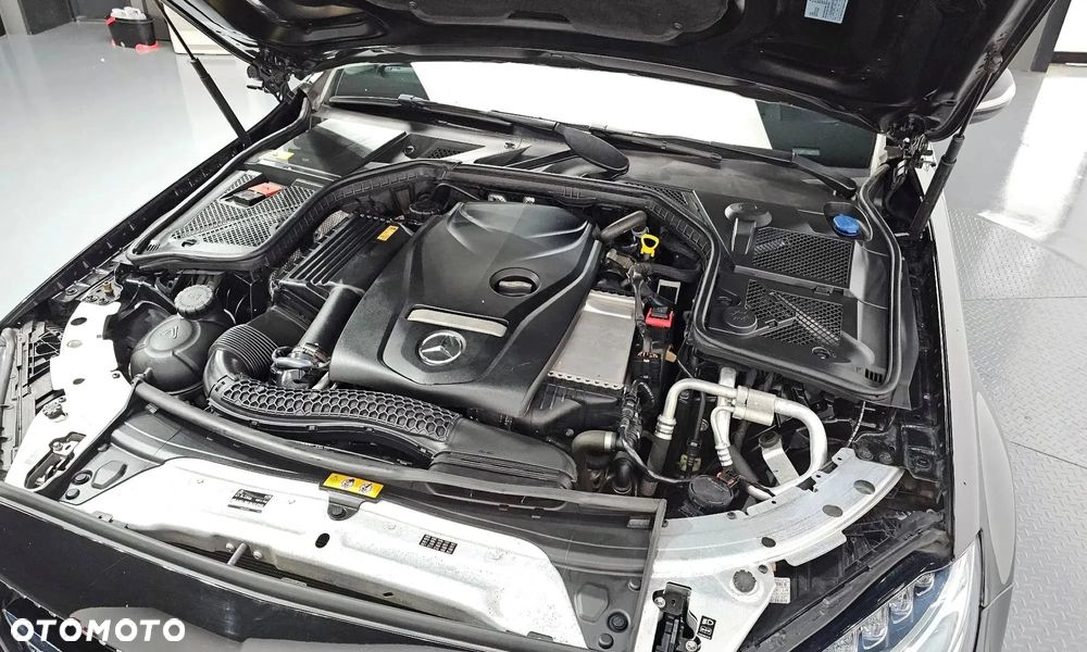 Mercedes-Benz Klasa C 200 7G-TRONIC Avantgarde - 19