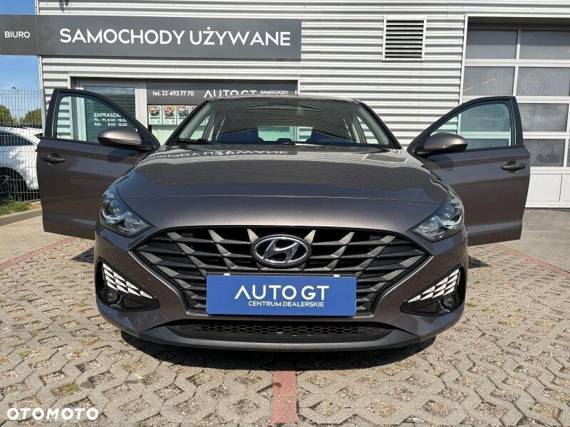 Hyundai i30 1.5 DPI Classic + - 27