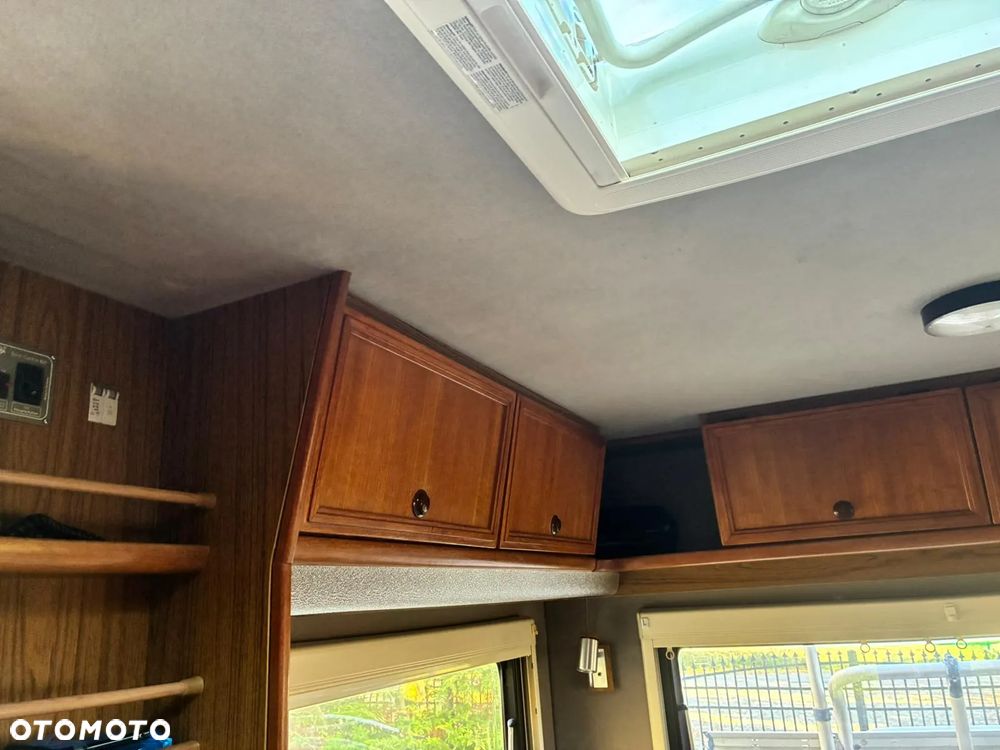 Volkswagen T4 KARMANN GIPSY - 22