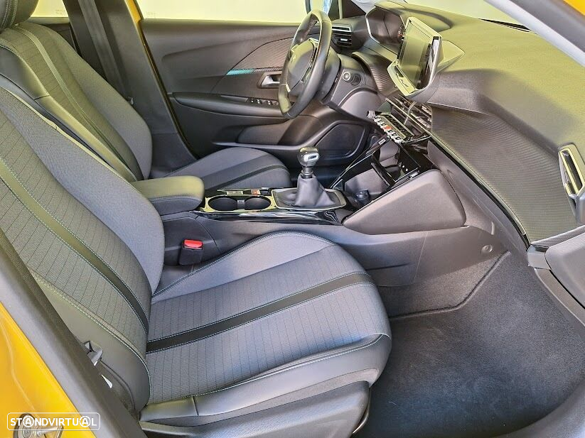 Peugeot 208 1.2 PureTech Allure Pack - 9