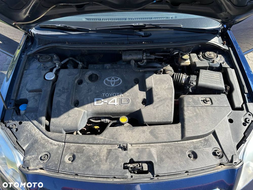 Toyota Avensis 2.0 D-4D Sol Plus - 7