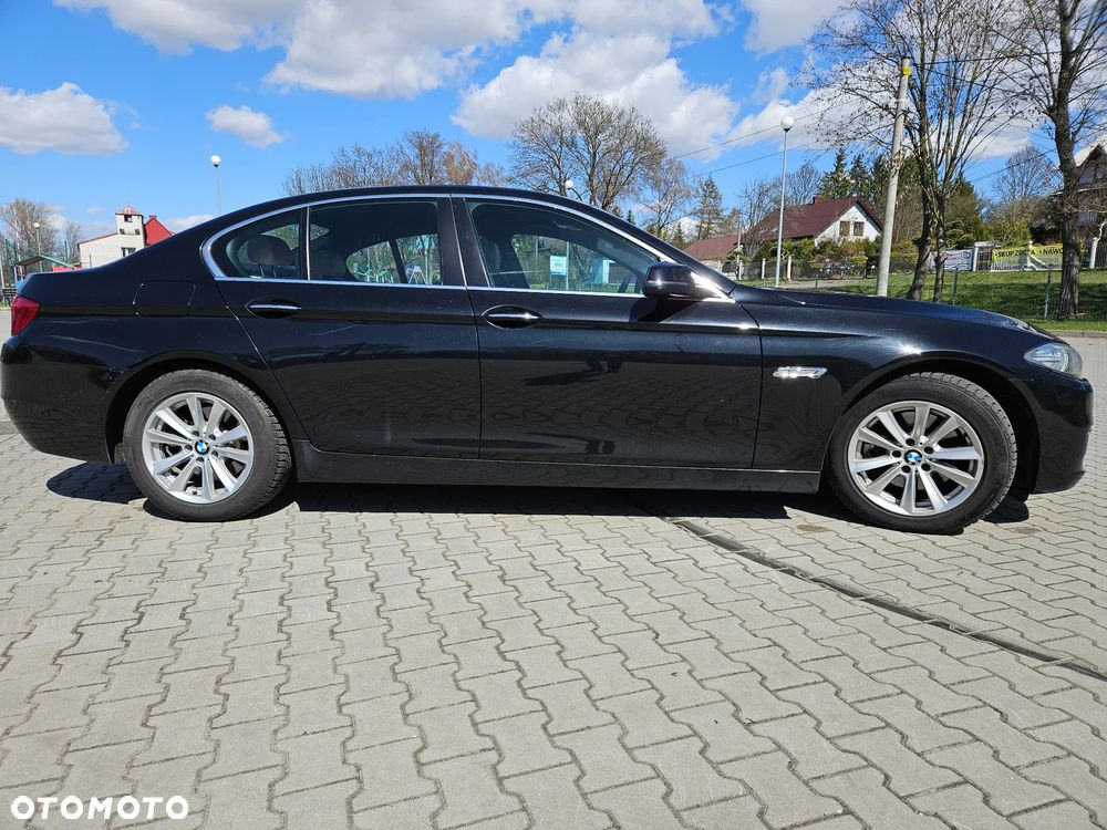 BMW Seria 5 520d - 4