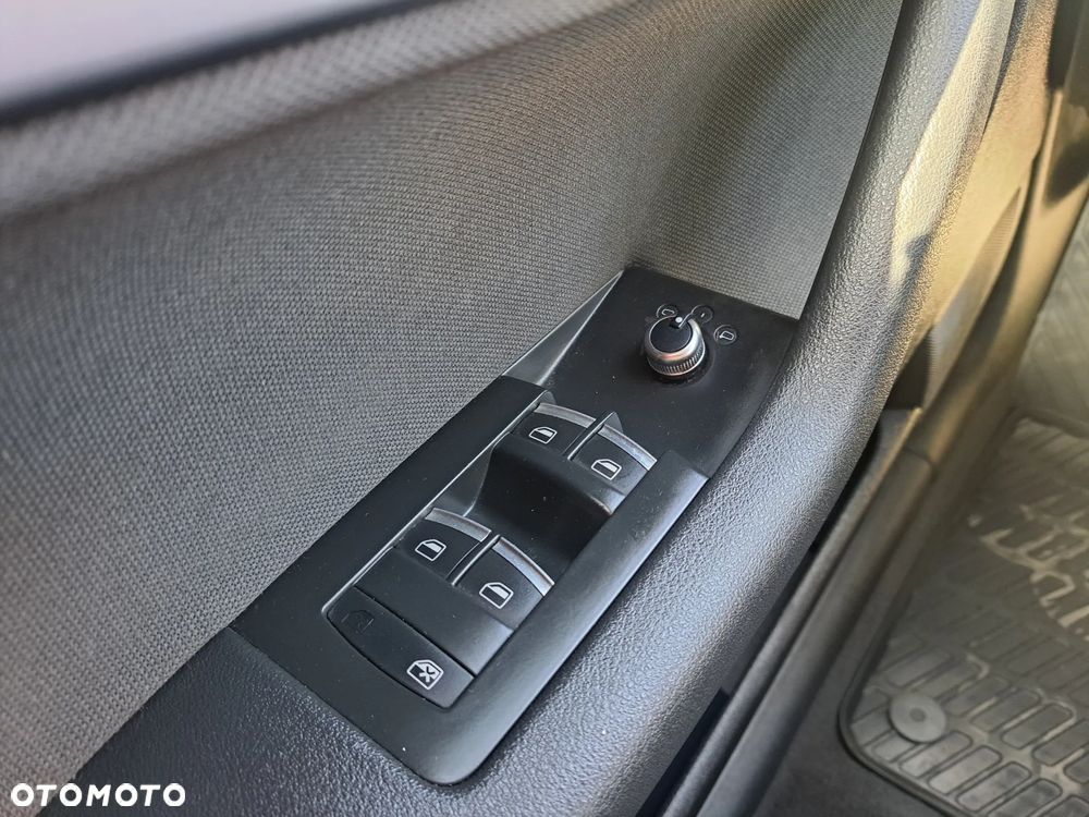 Audi A3 Sportback 1.6 Ambiente - 10