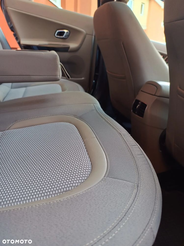 Kia Ceed 1.6 GDI XL - 15