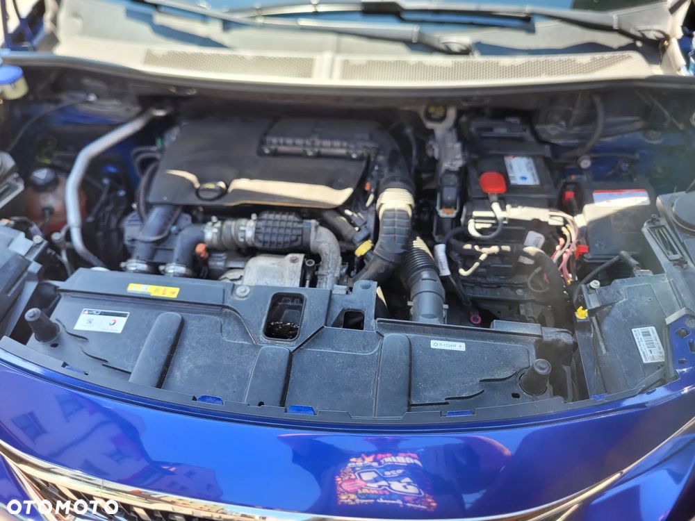 Peugeot 3008 1.6 BlueHDi Allure S&S EAT6 - 19