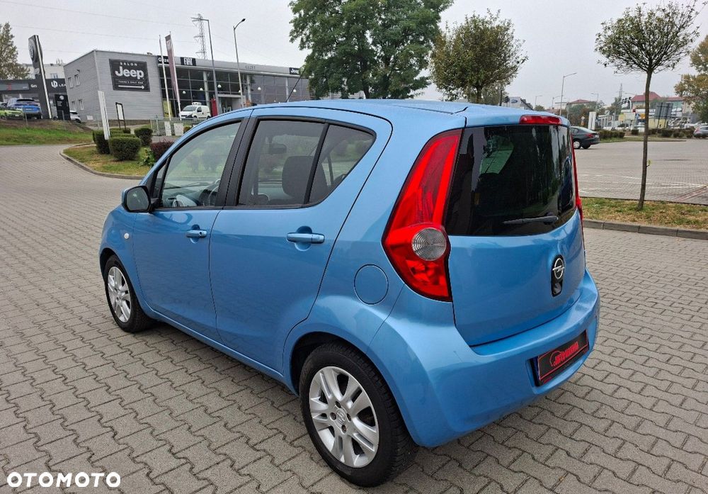 Opel Agila - 10