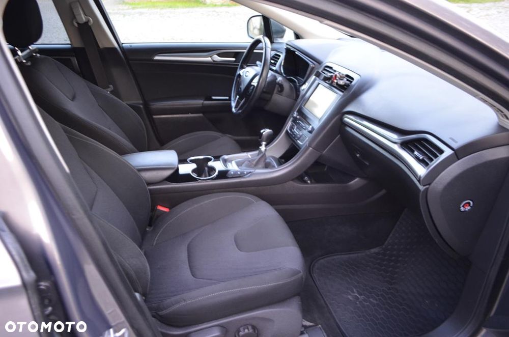 Ford Mondeo 1.6 TDCi Start-Stopp Titanium - 34