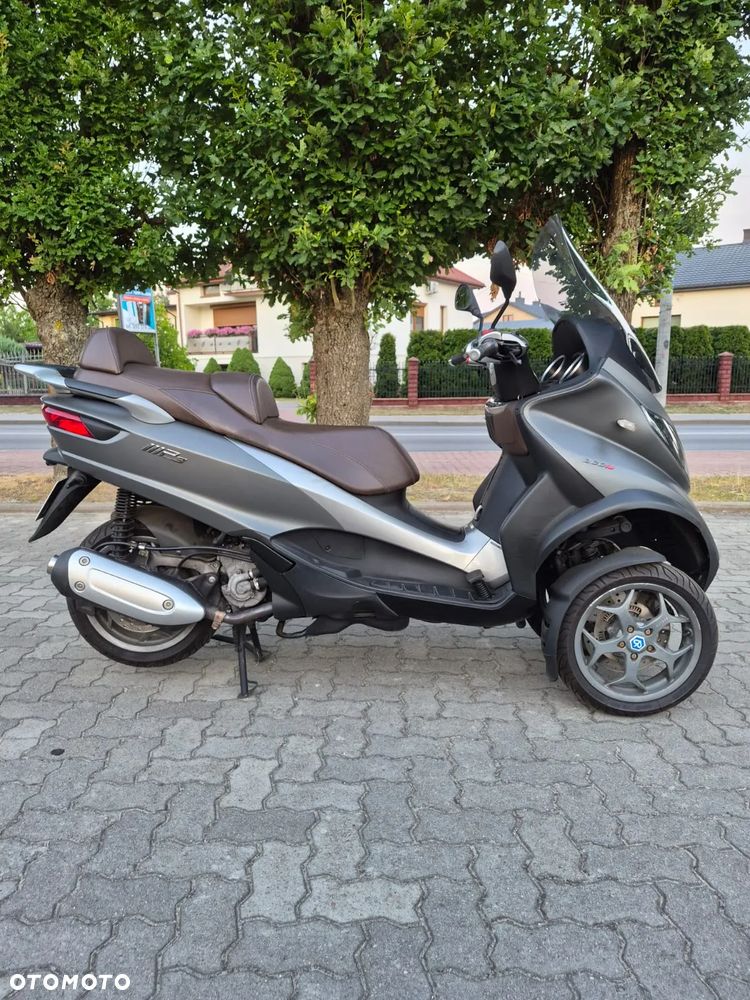 Piaggio MP-3 - 9