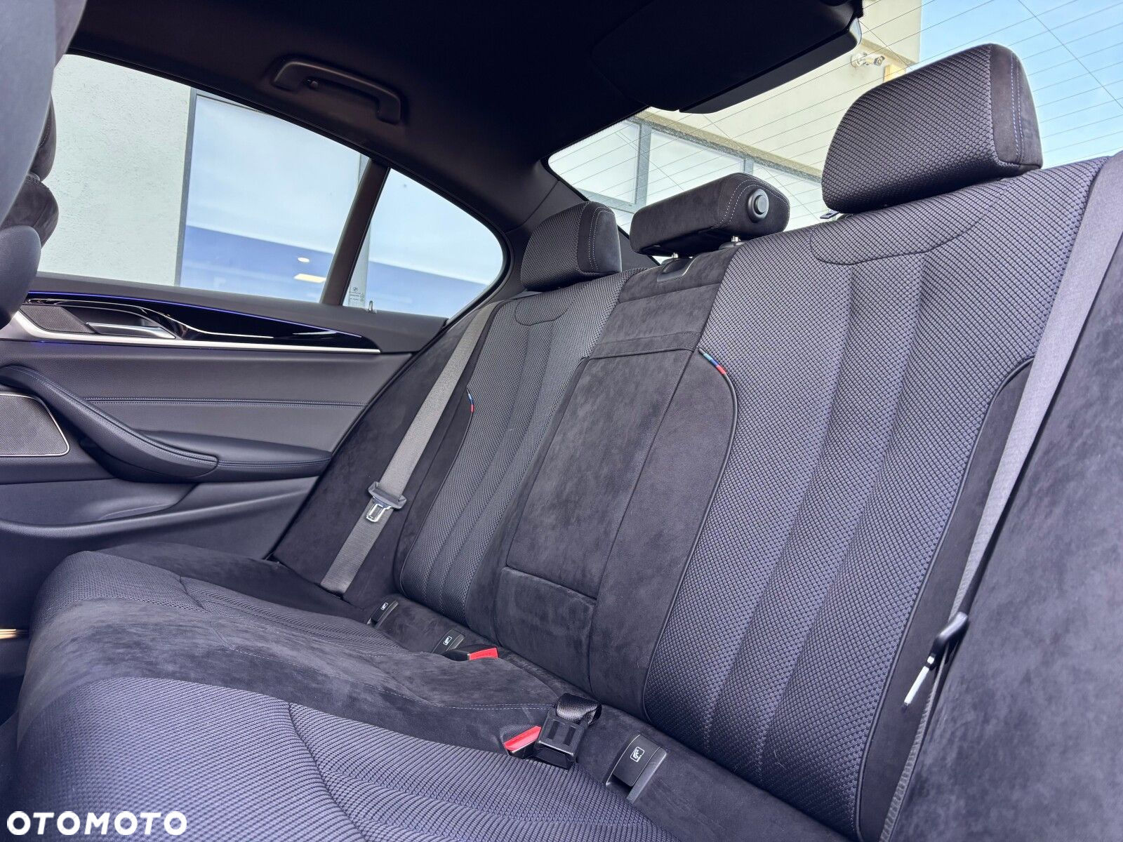 BMW Seria 5 530i xDrive M Sport sport - 22