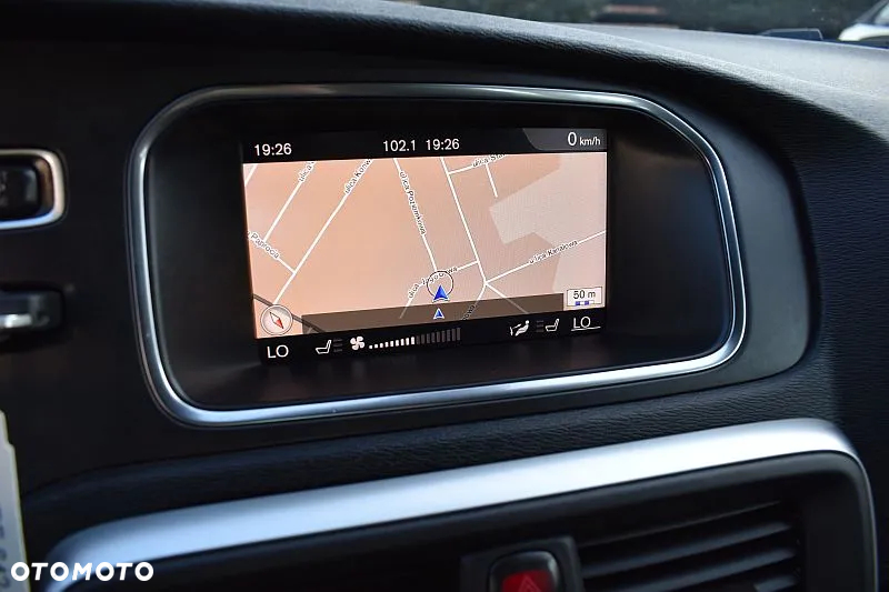 Volvo V40 D3 Drive-E R-Design Momentum - 15