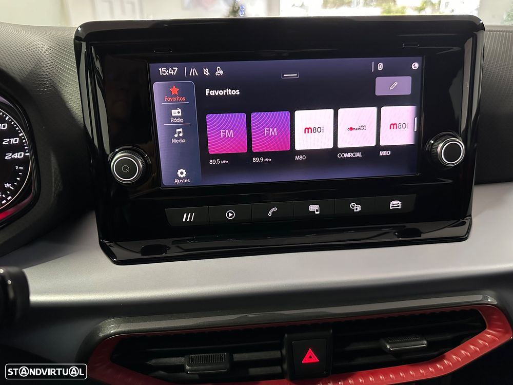 SEAT Arona 1.0 TSI FR - 11