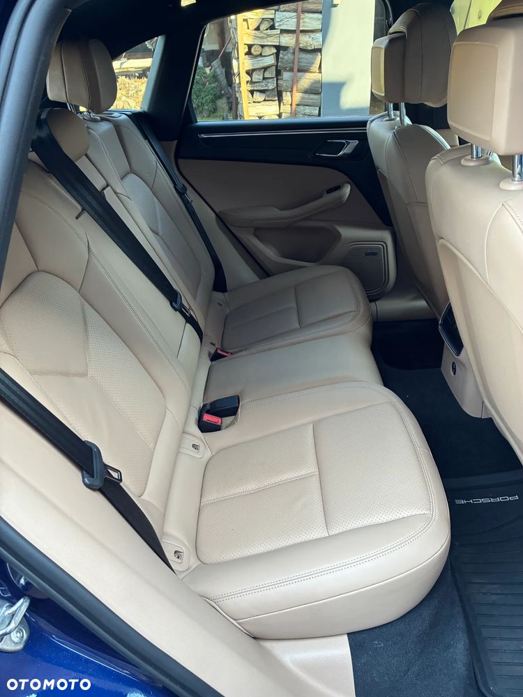 Porsche Macan Standard - 14