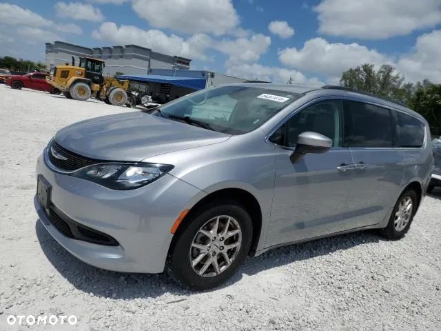 Dodge Grand Caravan - 39