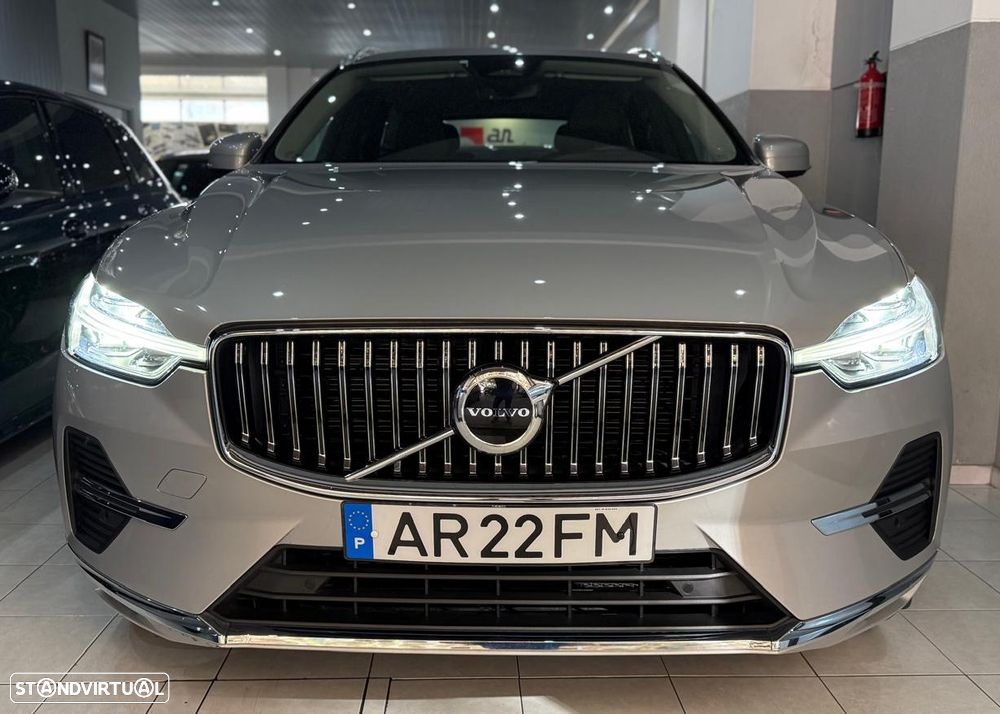 Volvo XC 60 2.0 B4 Plus Bright - 3