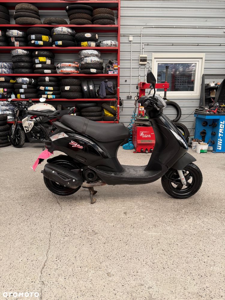 Piaggio ZIP - 9