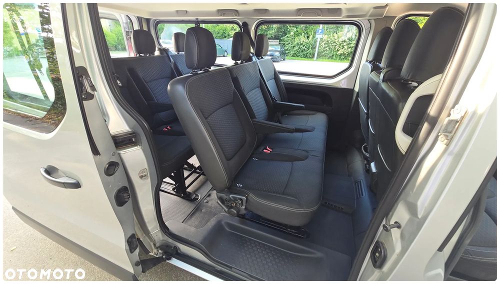 Opel Vivaro L2H1 2,9t Elegance - 13